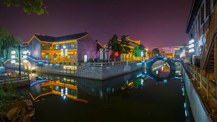 江蘇鹽城網(wǎng)站建設(shè)費(fèi)用詳解 從網(wǎng)頁設(shè)計(jì)到開發(fā)制作需要多少錢？